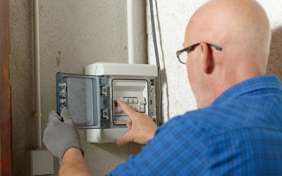 prix dépannage électrique Cesson
